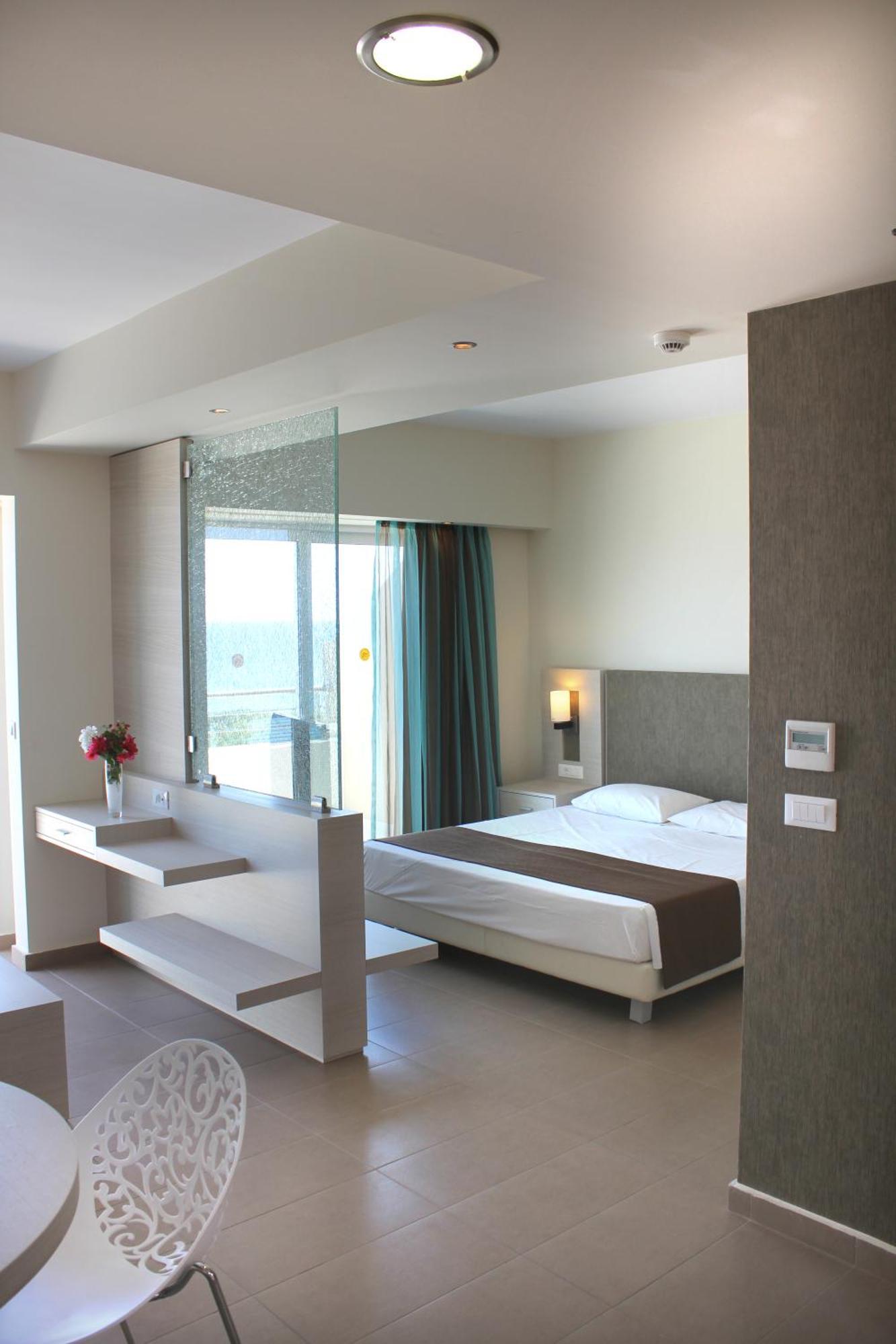 Sea Melody Beach Hotel Apartments Jaliszósz Kültér fotó