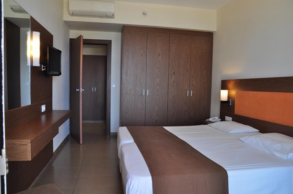 Sea Melody Beach Hotel Apartments Jaliszósz Szoba fotó