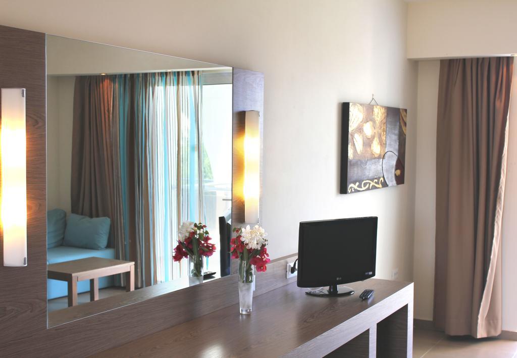 Sea Melody Beach Hotel Apartments Jaliszósz Szoba fotó