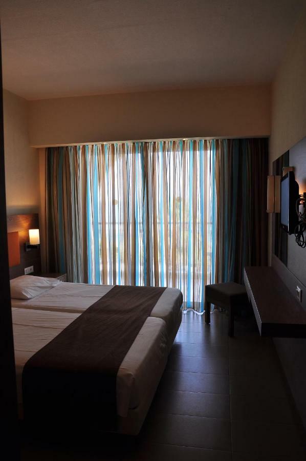 Sea Melody Beach Hotel Apartments Jaliszósz Kültér fotó